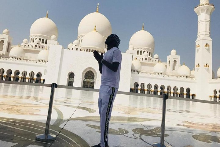 Experience the stunning architecture of Sheikh Zayed Grand Mosque where intricate designs meet serene surroundings. Explore Abu Dhabi’s rich heritage and discover Bedouin culture in the Dubai desert.
